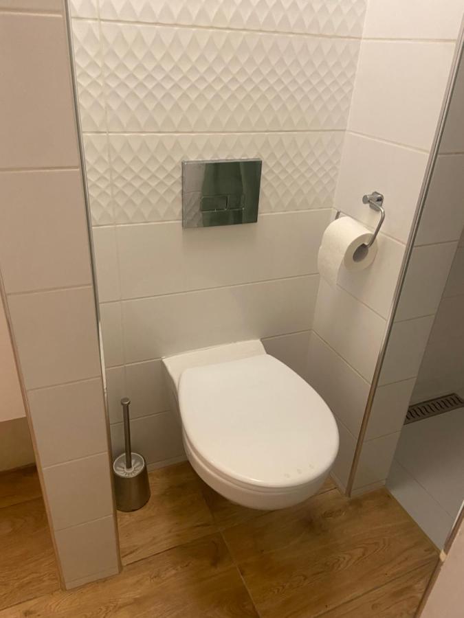 Maly Apartament Z Kuchnia I Lazienka Stettin