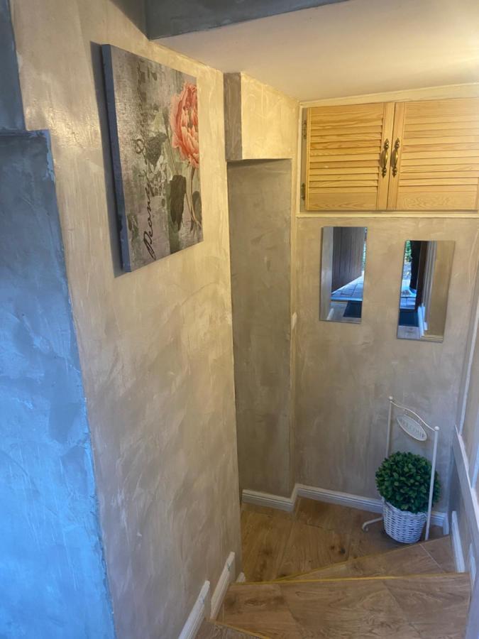 Maly Apartament Z Kuchnia I Lazienka Stettin